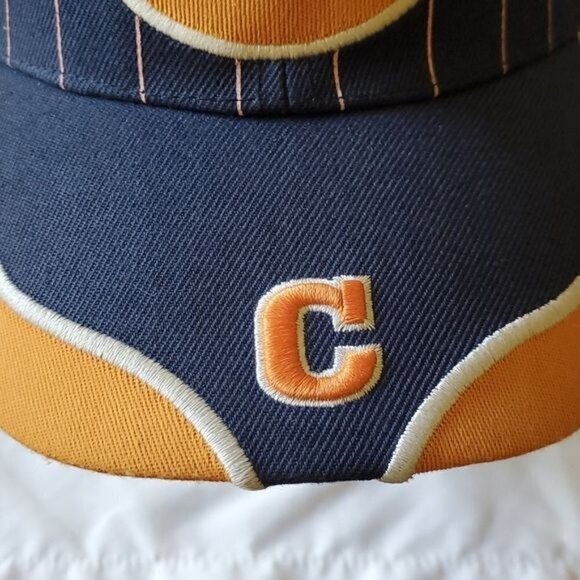 LAST CHANCE Tyvis Embroidered & Embellished "Chicago Windy City" Adjustable Cap - Picture 3 of 9